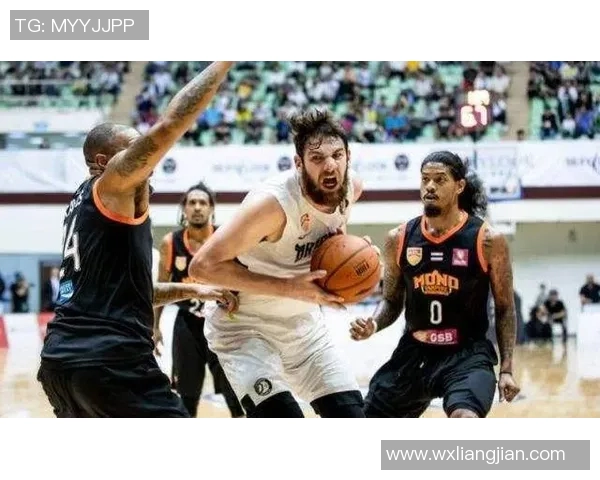 加拿大与中华台北篮球对决精彩纷呈谁能在赛场上笑到最后 加拿大与中华台北篮球对决精彩纷呈谁能在赛场上笑到最后